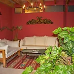 Casa De La Manana
